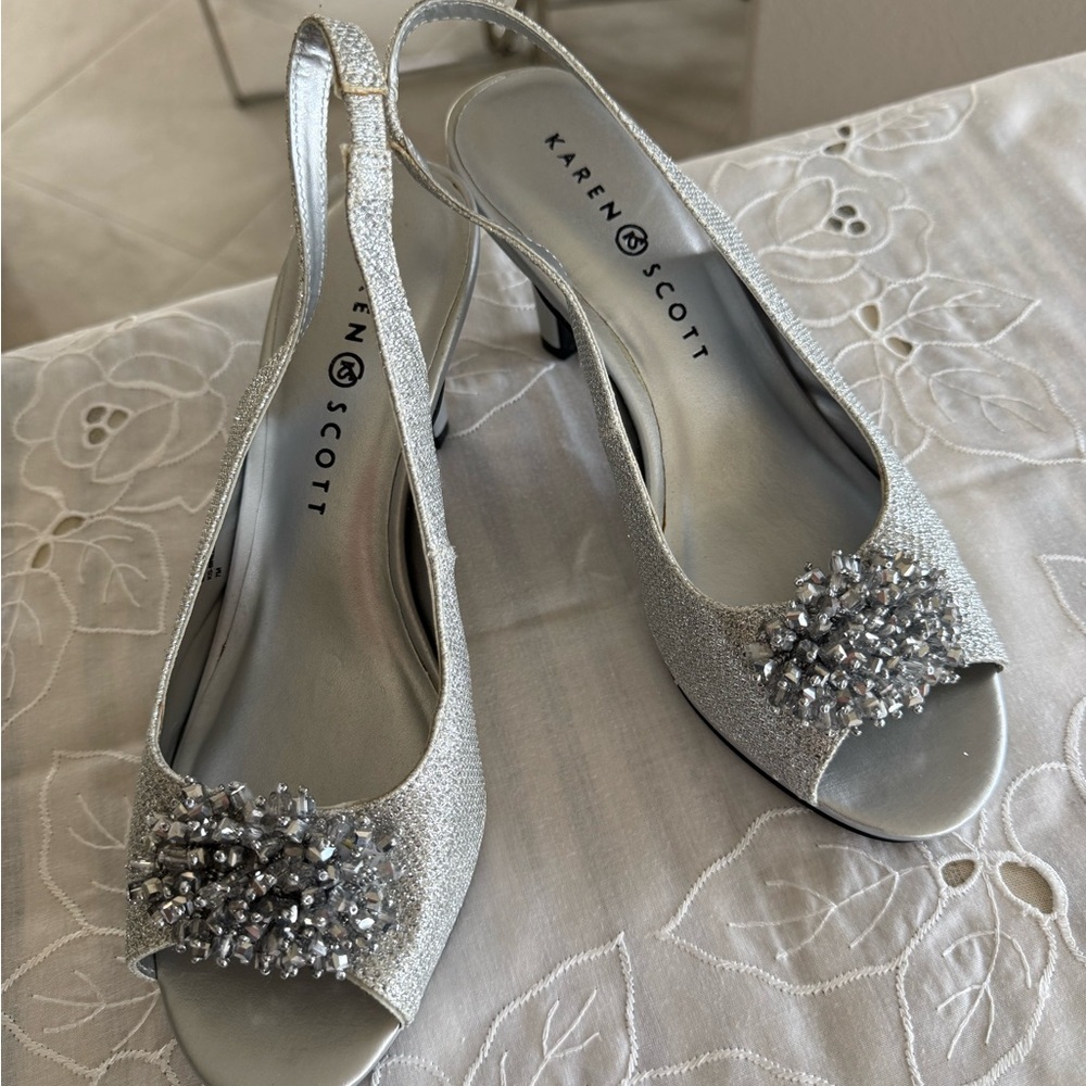 Karen Scott Glittering Silver Slingback Heels size 7